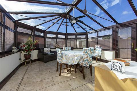 3 bedroom detached bungalow for sale, Waun Goch, Cefn Hengoed, Hengoed, CF82 7LR