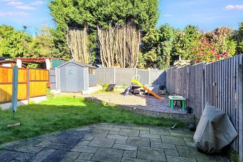 3 bedroom semi-detached house for sale, Hayworth Close, Tamworth, B79