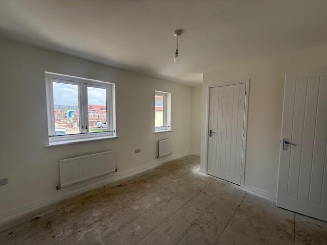 Bedroom 1-3.jpg