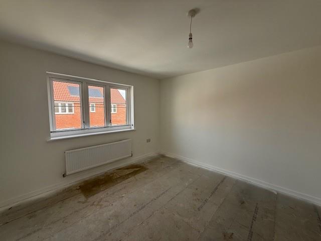 Bedroom1-2.jpg