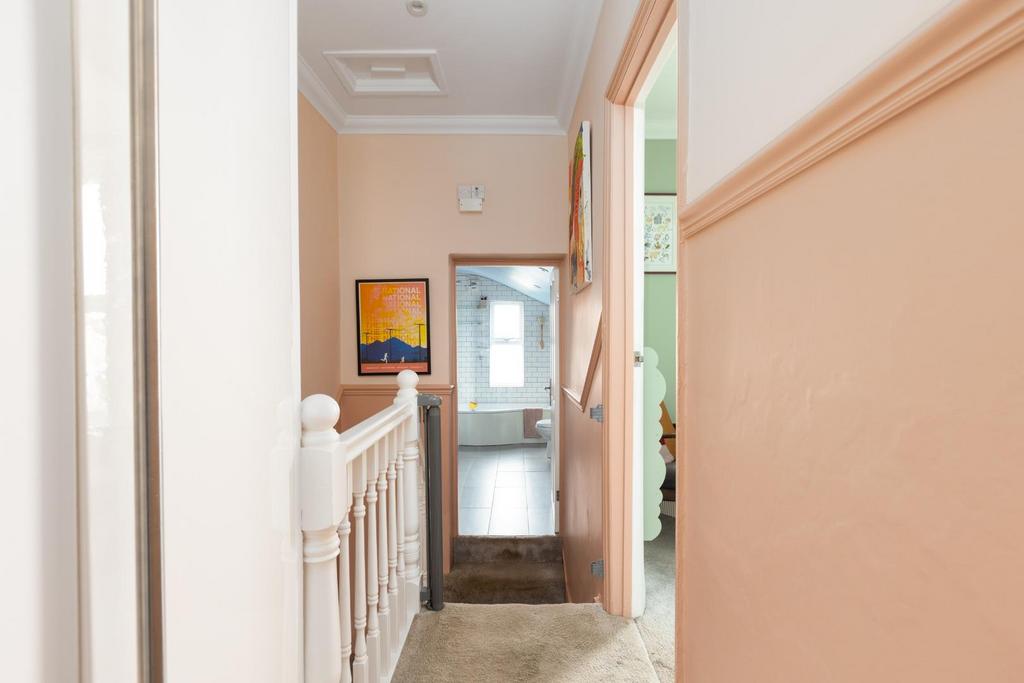 33 Oak Road, BS7-10.jpg