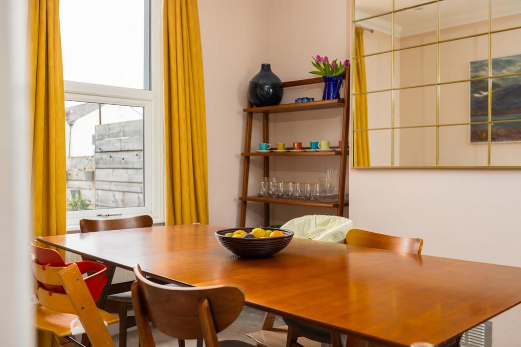 33 Oak Road, BS7-19.jpg