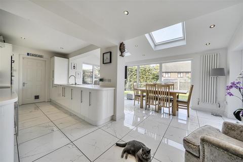 undefined, Garnet Field, Yateley GU46