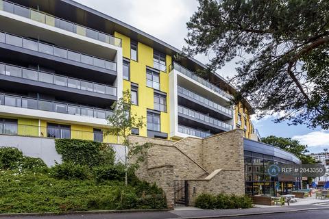 2 bedroom flat to rent, Madeira Road, Bournemouth, Bh1 1Ar, BH1