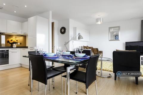2 bedroom flat to rent, Madeira Road, Bournemouth, Bh1 1Ar, BH1