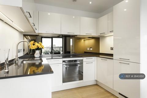 2 bedroom flat to rent, Madeira Road, Bournemouth, Bh1 1Ar, BH1