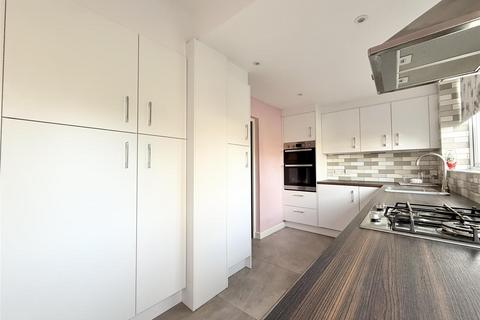 3 bedroom semi-detached house for sale, Aylestone Lane, Wigston LE18