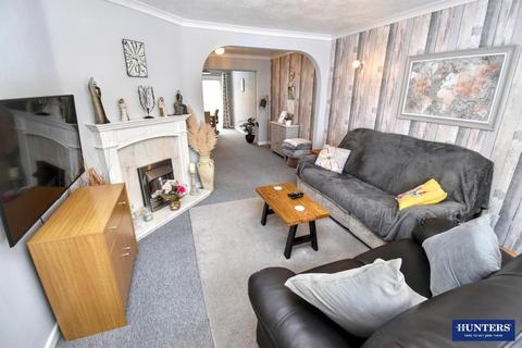 3 bedroom semi-detached house for sale, Lincoln Drive, Wigston