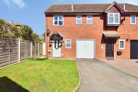 3 bedroom semi-detached house for sale, Horseshoe Close, Weavering, Maidstone, Kent, ME14