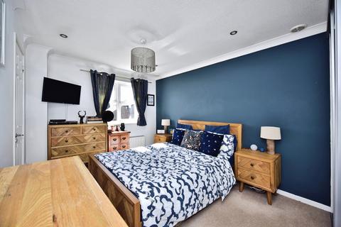 3 bedroom semi-detached house for sale, Horseshoe Close, Weavering, Maidstone, Kent, ME14