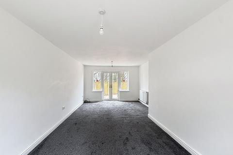 3 bedroom semi-detached house to rent, Walton Grove, Talke, Stoke-on-Trent