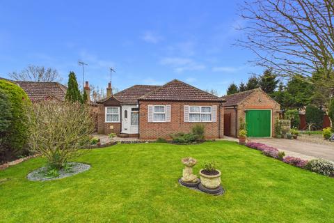 3 bedroom detached bungalow for sale, Glebe Gardens, Driffield YO25