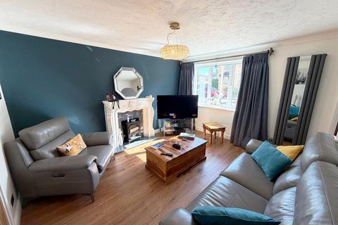 2 bedroom semi-detached house for sale, Kippell Hill, Olney