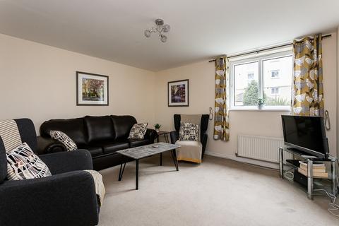 2 bedroom flat for sale, Allanfield Place, Edinburgh, EH7