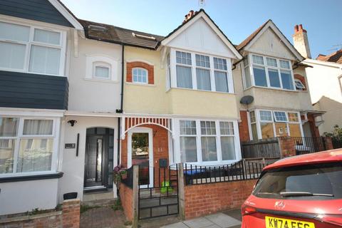 4 bedroom terraced house for sale, Clarence Avenue, Northampton, NN2