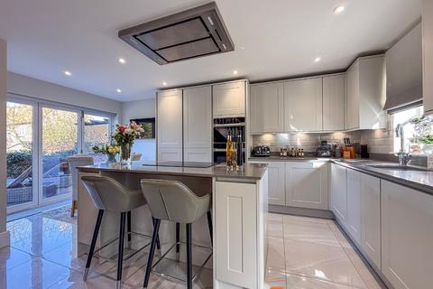 undefined, Eagle Road, 1 NG23