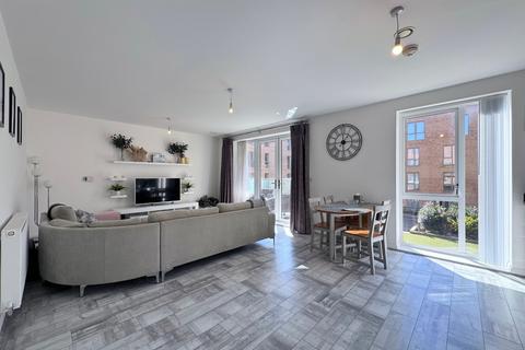 2 bedroom flat for sale, Grahame Park Way, London, NW9