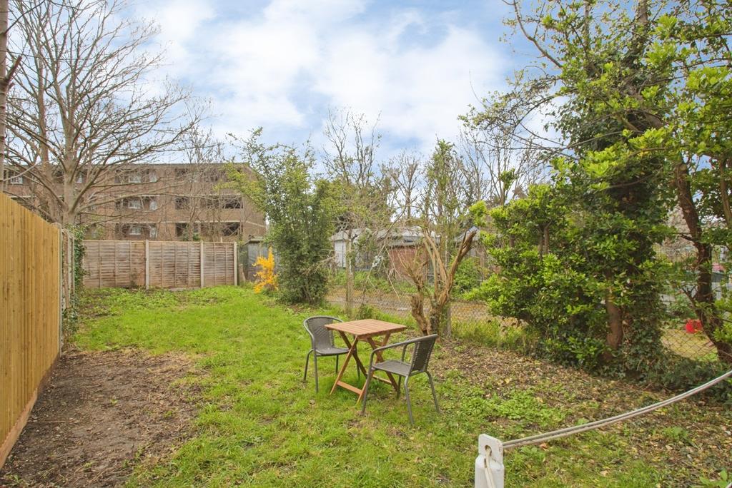 Pbox-IMG.jpg