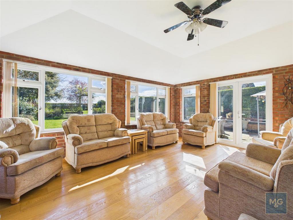 Family/Garden Room