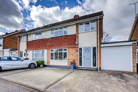 undefined, Rosslyn Close, Hockley, SS5