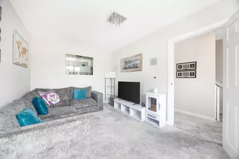 undefined, 30, Oak Park, Peel