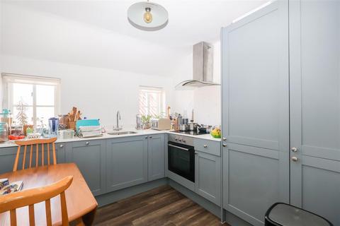2 bedroom cottage for sale, Allhallowgate, Ripon