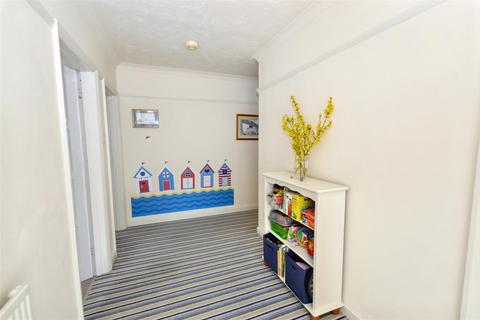 3 bedroom detached bungalow for sale, Common Lane, Sheringham