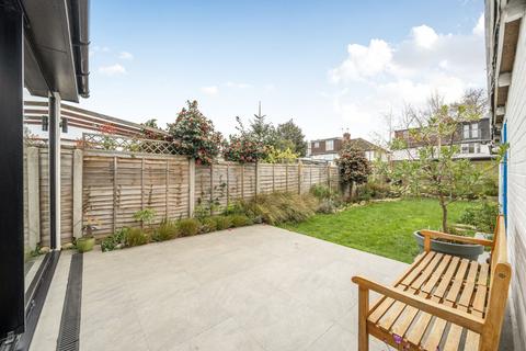 undefined, Garth Road, Kingston Upon Thames, KT2