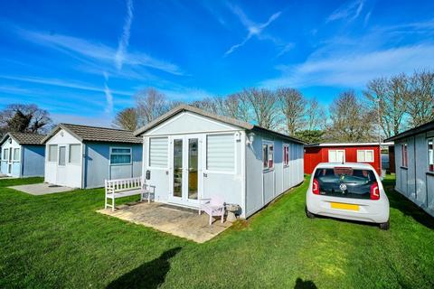 2 bedroom chalet for sale, Links Road, Mundesley, NR11