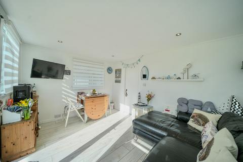 2 bedroom chalet for sale, Links Road, Mundesley, NR11