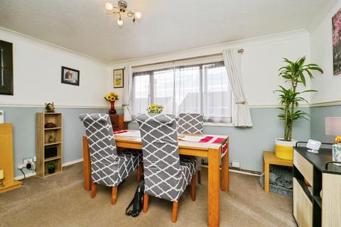 undefined, Kimberley Close, Dover, CT16