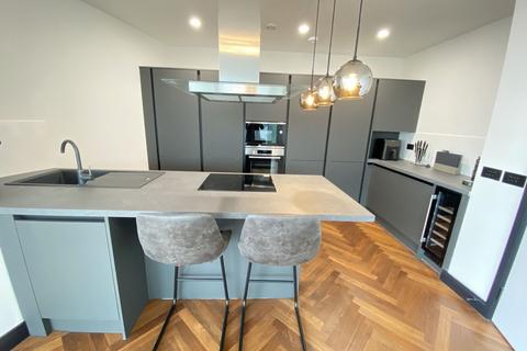 2 bedroom apartment to rent, Great Northern Tower, 1 Watson Street, Manchester, M3