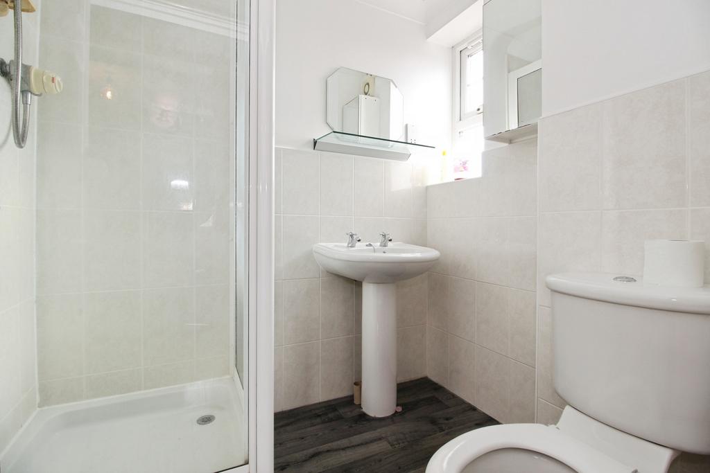 En-suite Two