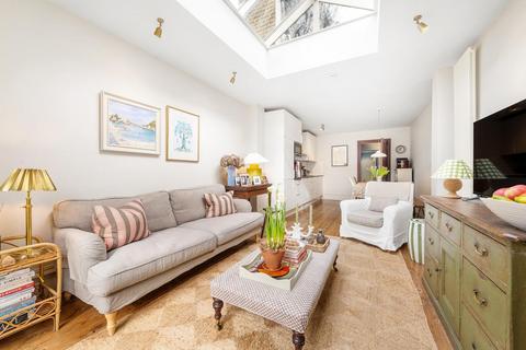 2 bedroom flat for sale, Maplestead Road, SW2