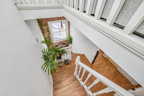 2 bedroom flat for sale, Stansfield Road, London, SW9