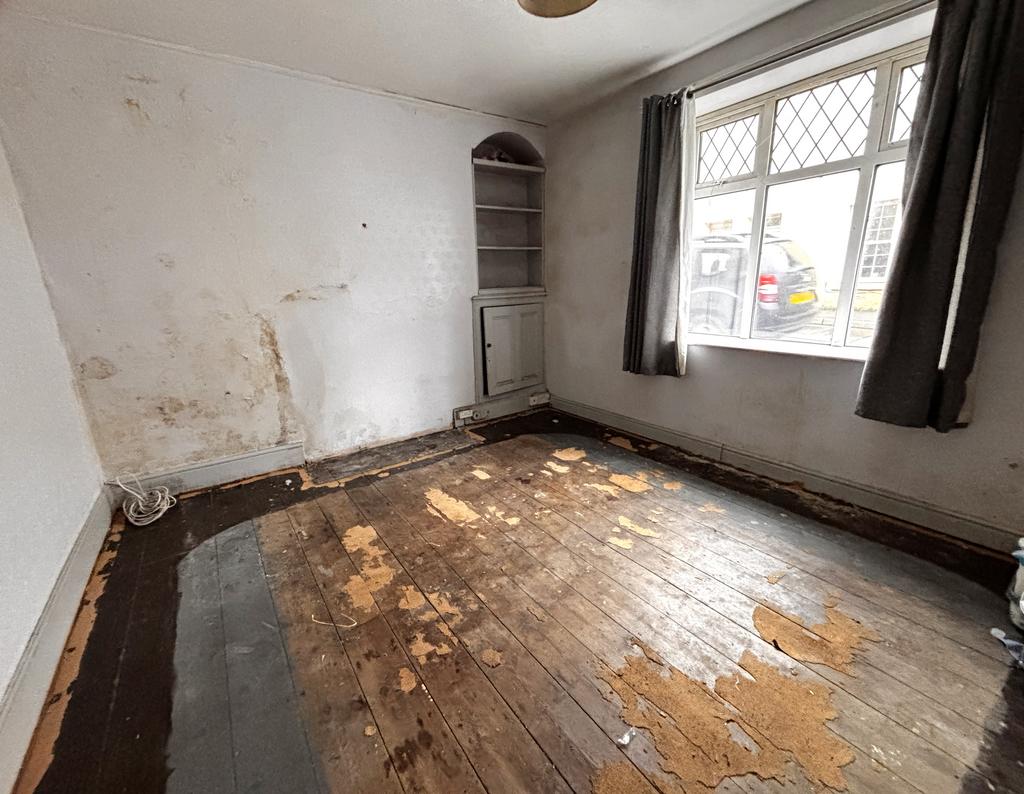 Front Sitting Room