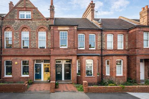 2 bedroom maisonette for sale, Hailsham Avenue, London SW2