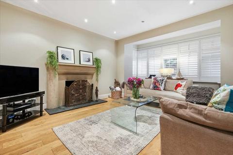 4 bedroom detached house for sale, Westcliff on Sea SS0