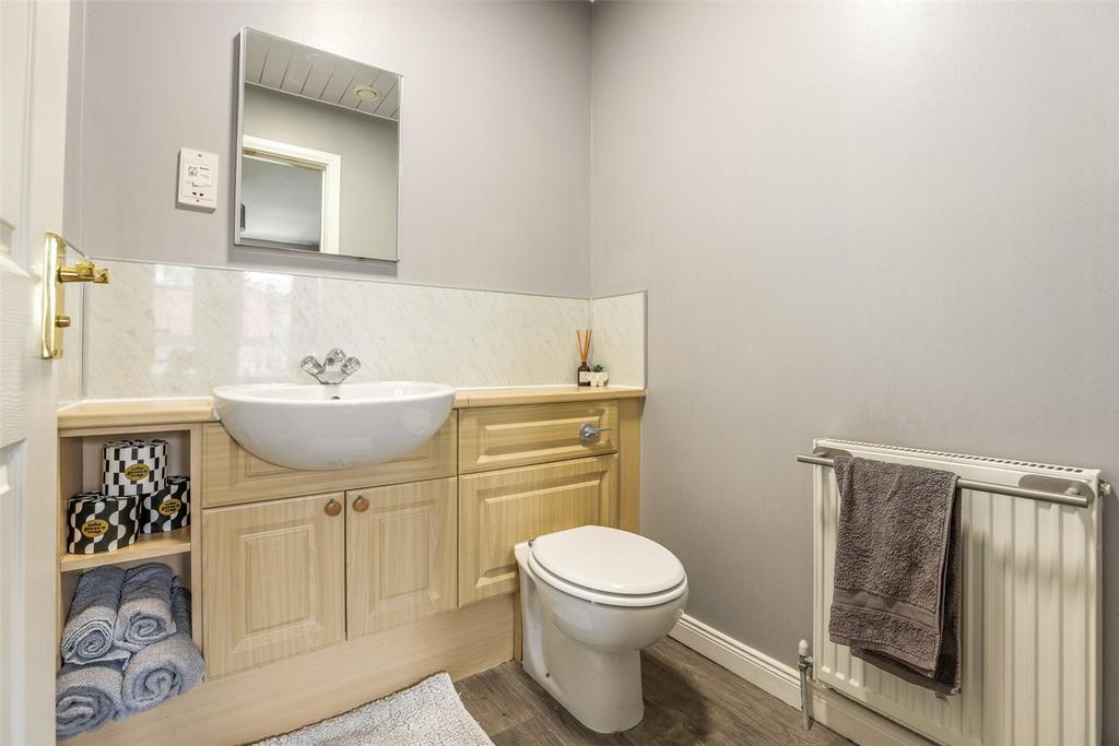 Bedroom 1 Ensuite