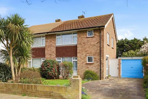 undefined, Maplin Way, Thorpe Bay, Essex, SS1