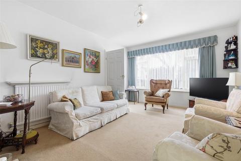 undefined, Maplin Way, Thorpe Bay, Essex, SS1