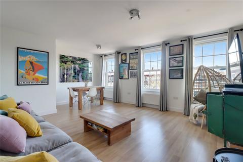 2 bedroom apartment for sale, Cockfosters Road, Barnet, EN4
