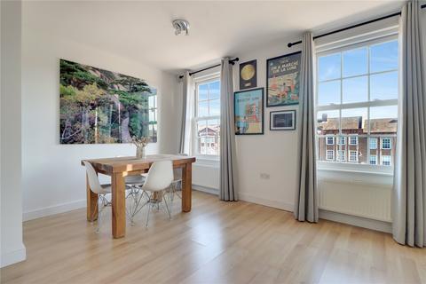 2 bedroom apartment for sale, Cockfosters Road, Barnet, EN4