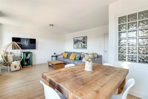 2 bedroom apartment for sale, Cockfosters Road, Barnet, EN4