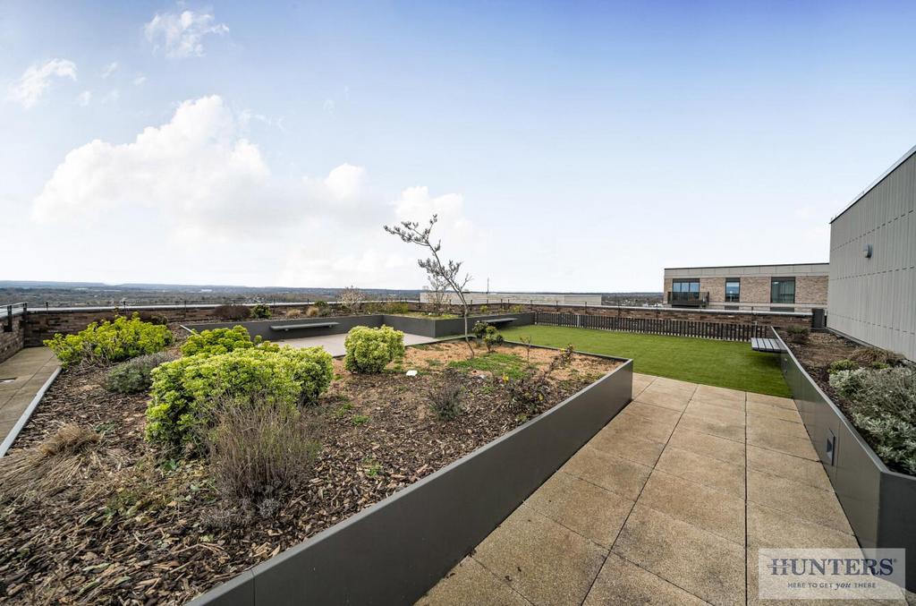 Communal Roof Garden View 2