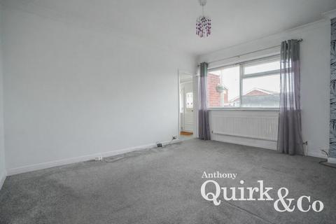 2 bedroom detached bungalow for sale, Orrmo Road, Canvey Island, SS8