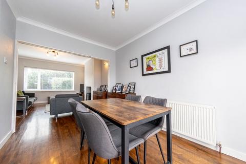3 bedroom semi-detached house for sale, Harwill Avenue, Morley, Leeds