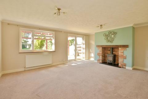 4 bedroom detached house for sale, St. Nicholas Road, Littlestone, New Romney, Kent, TN28
