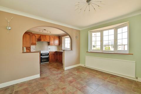 4 bedroom detached house for sale, St. Nicholas Road, Littlestone, New Romney, Kent, TN28