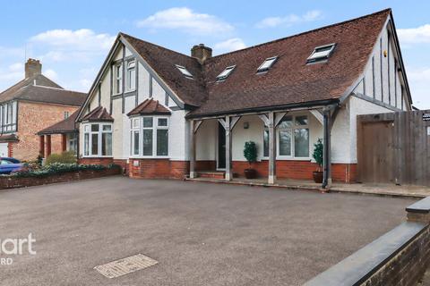 undefined, Northumberland Avenue, Ashford